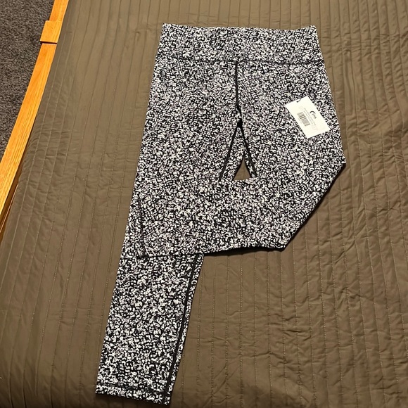 Zyia Soft’n Snug mid rise leggings - Picture 2 of 11